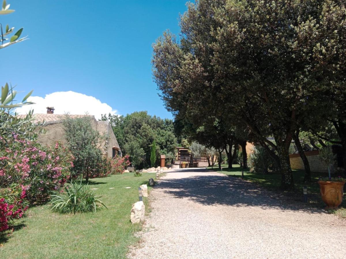 Les Troglodytes Du Ventoux Villa Bollene Bagian luar foto